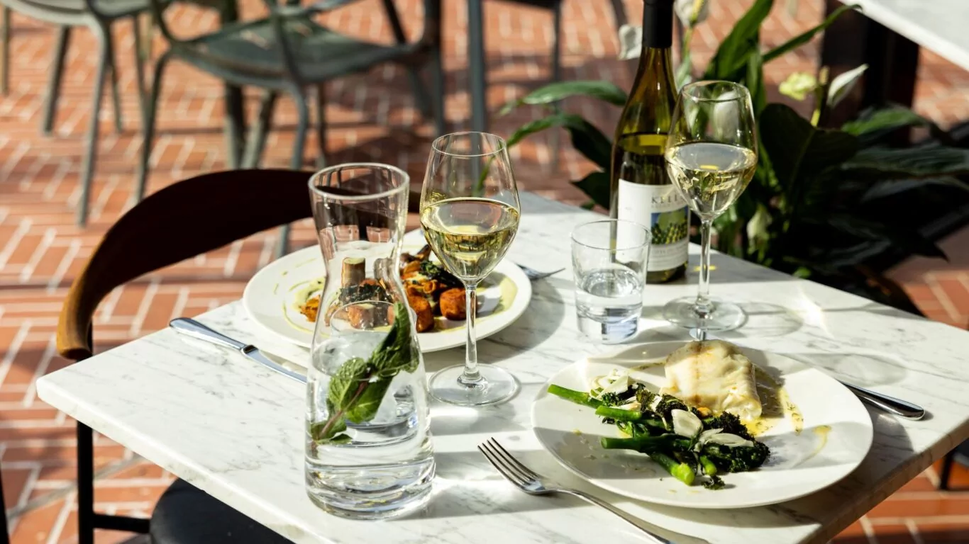 food-at-the-sea-rooms-at-kellys04-web