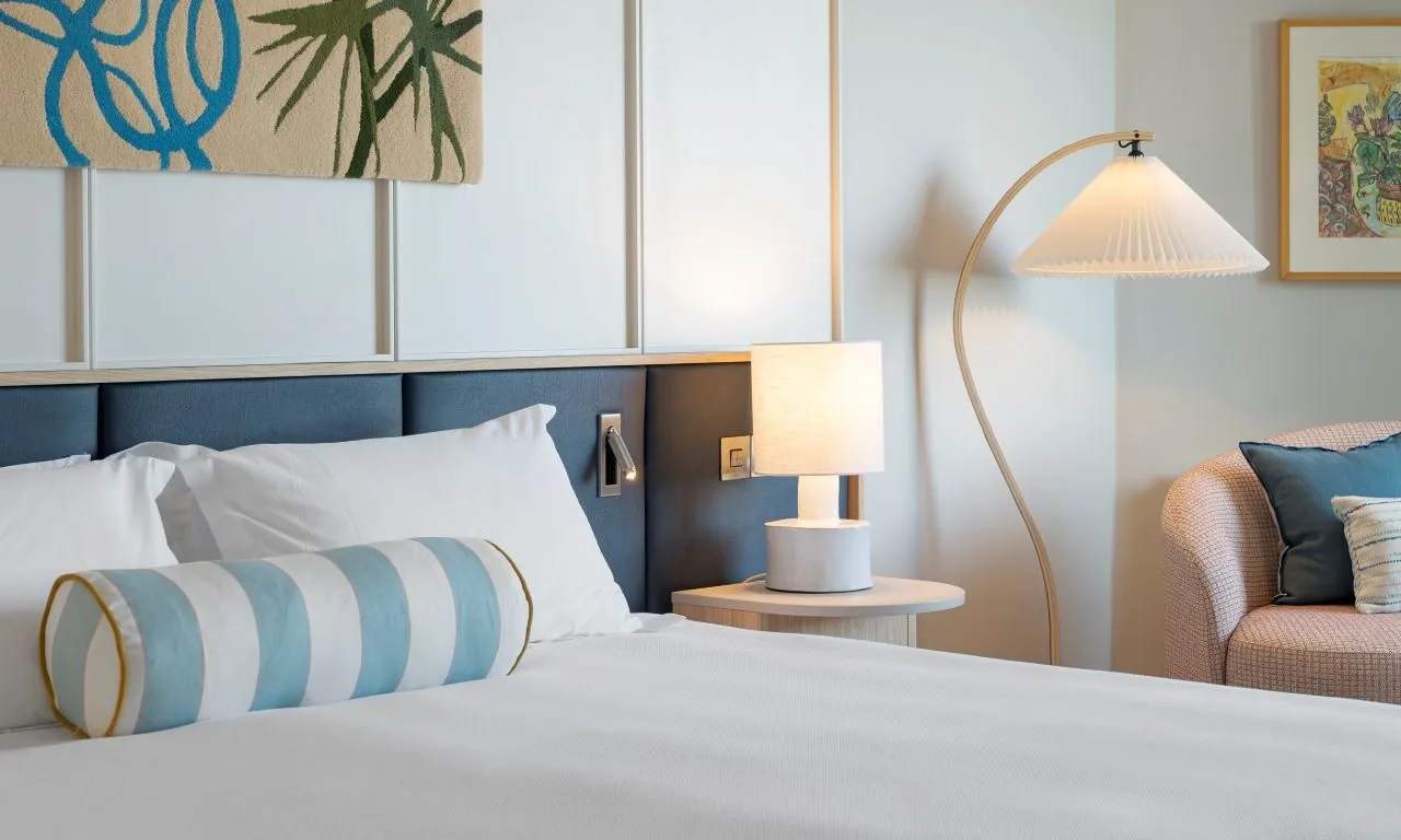 bedrooms-at-kellys01